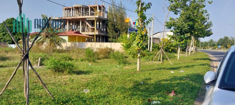CHÍNH CHỦ CẦN BÁN LÔ ĐẤT ĐẸP MẶT TIỀN ĐẠI LỘ HUỲNH TẤN PHÁT, GIÁ TỐT CHO NHÀ ĐẦU TƯ