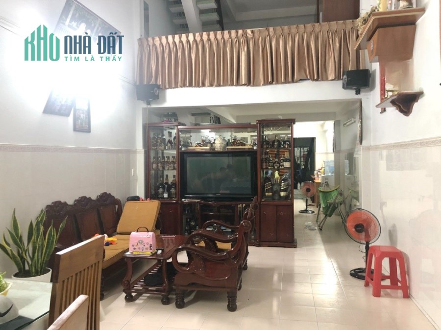 Nhà bán HXH đường Phạm Thế Hiển  P6Q8. Trệt,lửng,lầu 122,4m2. Giá 7,65 tỷ TL