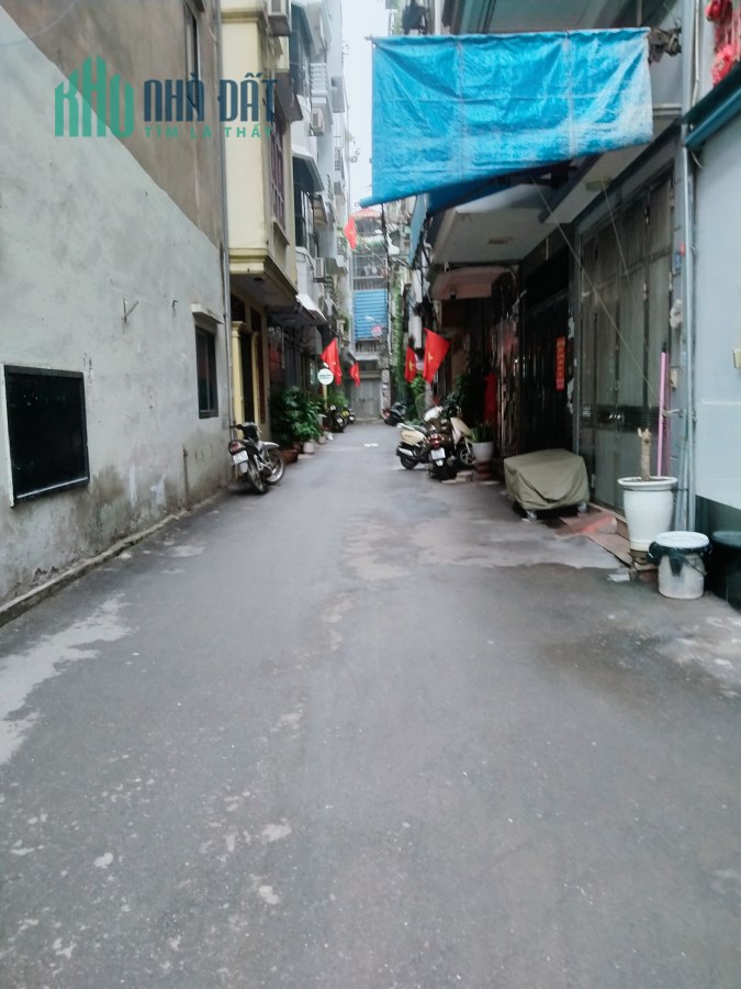 BÁN NHÀ ĐẸP - BA ĐÌNH-Ô TÔ-KINH DOANH  *DT40 *MT4*3Tầng*Giá chào 4 tỷ nhỉnh.