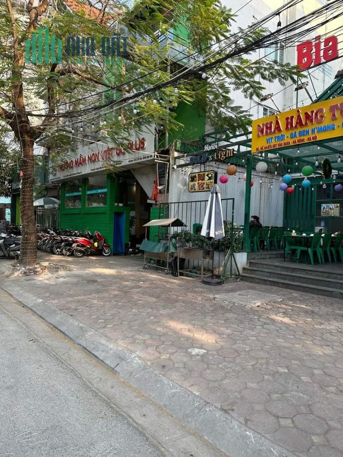 CHỦ  ĐI MỸ ĐỊNH CƯ CầN BÁN GẤP CĂN NHÀ  Văn Quán Hà Đông