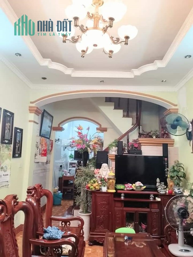 BÁN GẤP NHÀ SANG MỸ ĐỊNH CƯ KHÔNG QUA CHUNG GIAN