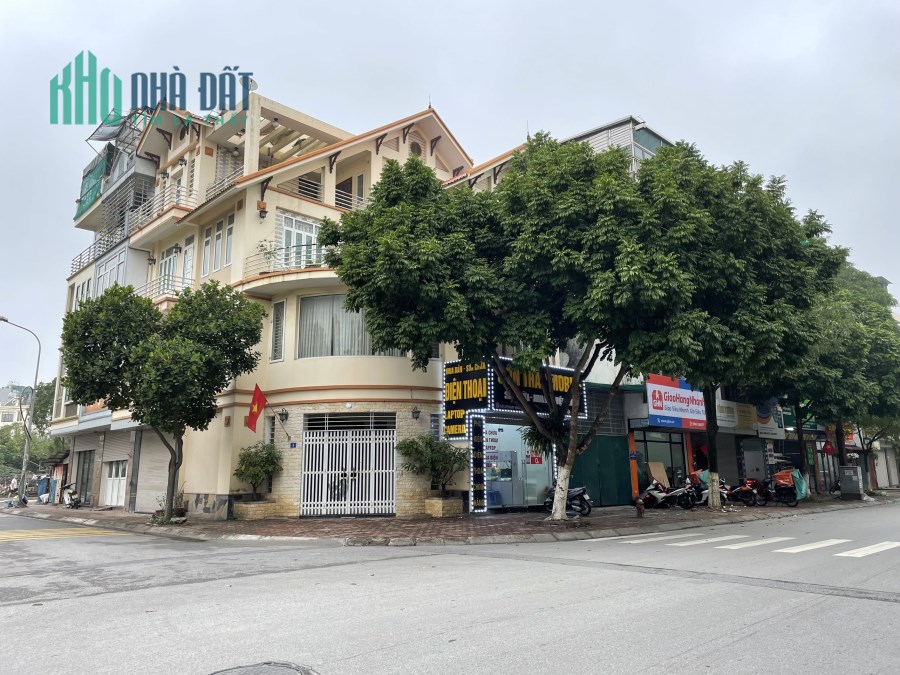 KĐT Giang Biên, lô góc 3 mặt phố, kinh doanh, cho thuê VP, nhà 100m, MT17m, 18 tỷ