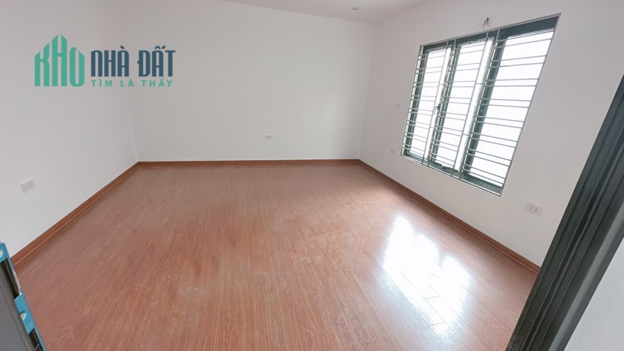 Bán nhà Phúc Lợi, Dt SD 34m, nhà 2 tầng giá 2 tỷ nhỉnh.
