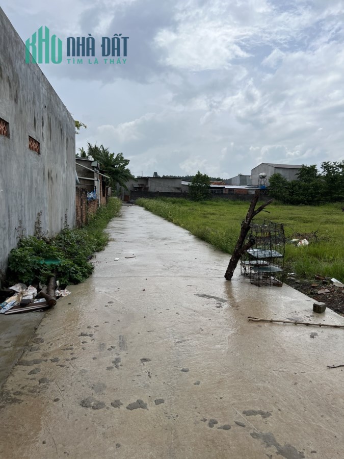 Bán lô đất đường Lang Minh Xuân Đông, x.Lang Minh, Xuân Lộc, Đồng Nai