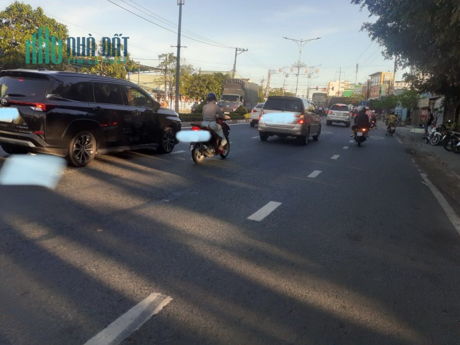 nhà 7 tầng đường Ấp Bắc,phường 10,TP. Mỹ Tho,Tiền Giang