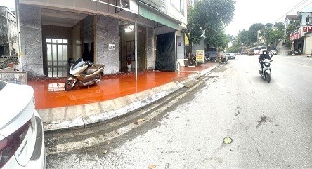 Cho thuê nhà 90m2 mặt đường kinh doanh tốt tại Hà Lầm, Quảng Ninh