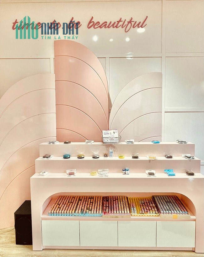 Mình cần sang nhượng shop thời trang mặt tiền nhà nguyên căn đường Phan Văn Trị, quận Gò Vấp, Tp Hồ