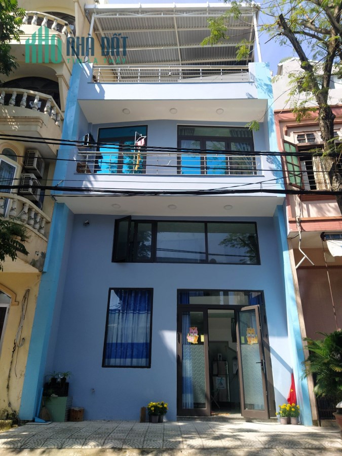 Cho Thuê Nhà Nguyên Căn Mới 100% Full Nội Thất Mặt Tiền Đường Thanh Long, Phường Thanh Bình