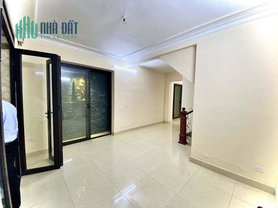BÁN GẤP KIM NGƯU, SÁT PHỐ, 2 MẶT NGÕ, NHÀ ĐẸP Ở NGAY 76M x 4T, NHỈNH 6 TỶ 0901753139