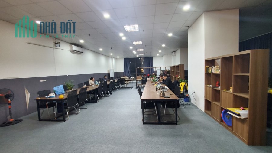 CẦN SANG NHƯỢNG LẠI VĂN PHÒNG TẠI ĐỊA CHỈ: TÒA SME HOÀNG GIA, TÔ HIỆU, QUANG TRUNG, HÀ ĐÔNG.