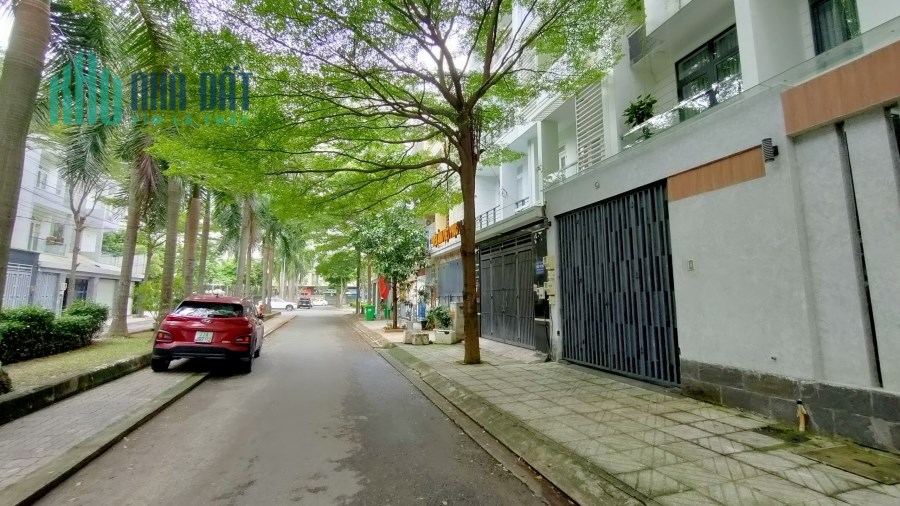 BIỆT THỰ PHỐ - Gò Vấp giáp ranh Bình Thạnh💥3T💥7.5 x 20💥150m2 💥chỉ 15 tỷ 0967229394