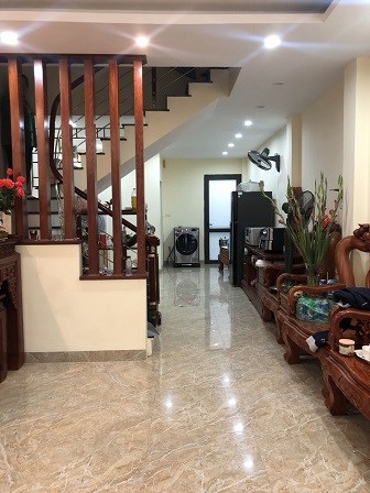 BÁN NHÀ DIỆN TÍCH 43M2 TẠI QUẬN HOÀNG MAI