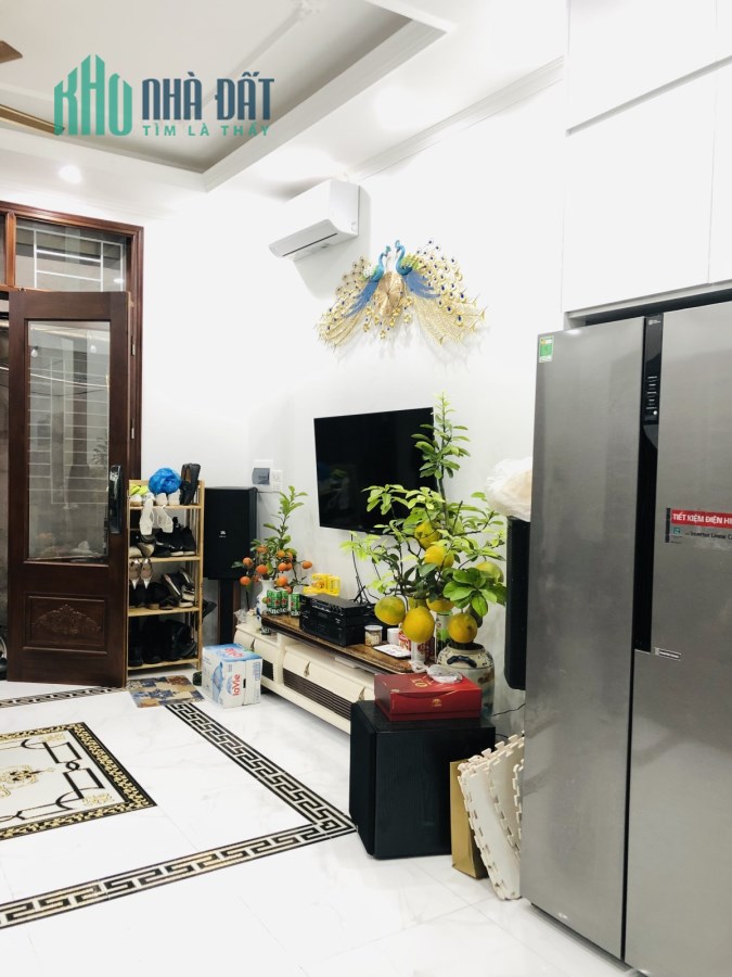 Giảm chào200tr  nhà Lương Khánh Thiện,  Hoàng mai, 35m2, 5T, Nhỉnh 5 tỷ.