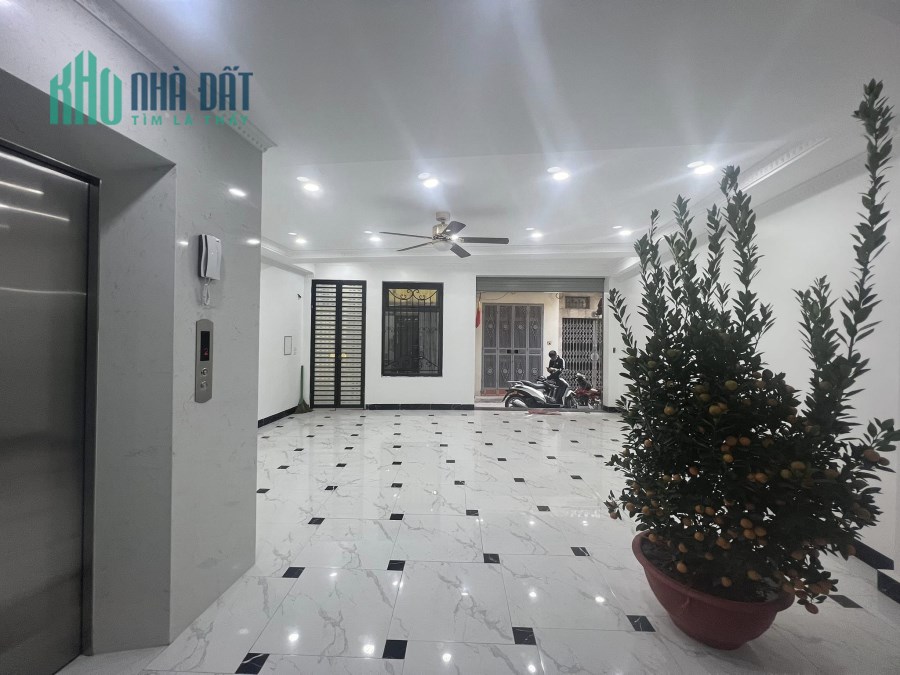 Nhà Lương Yên 55m2x6 tầng thang máy - mặt đường giá 9.5 Tỷ