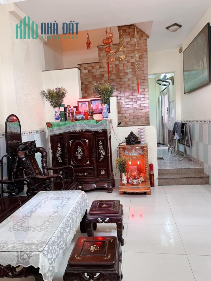 NHÀ 1 TRỆT 3 LẦU KHU DÂN CƯ HIỆN HỮU ĐƯỜNG NGUYỄN KHOÁI QUẬN 4 CHỦ GẤP BÁN