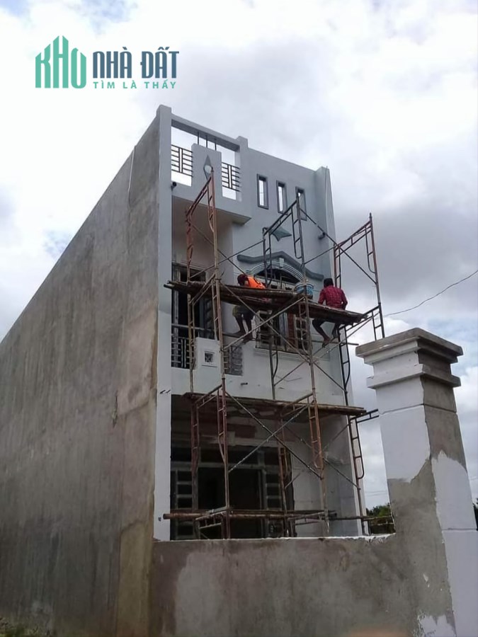 CHÍNH THỨC TUYỂN CHỦ MỚI CHO NGÔI NHÀ YÊU QUÝ CỦA MÌNH AI HIỀN LÀNH