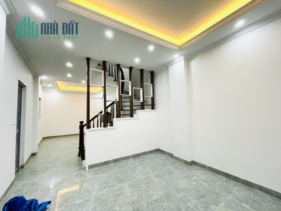 BÁN NHÀ MỚI VẠN PHÚC 38m2, 4T, MT3,8m, NGÕ THÔNG, Chỉ Nhỉnh 4 Tỉ