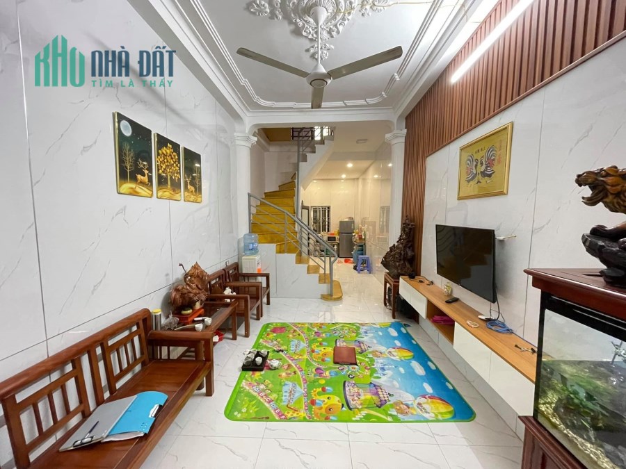 BÁN GẤP KIM NGƯU, Ô TÔ GẦN, TẶNG NỘI THẤT, 47m x4T, MT 4m 0901753139