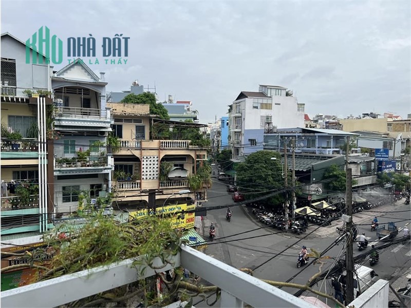 Mặt tiền Hoàng Hoa Thám, P.12, Tân Bình – 209m2, 3 tầng, chỉ 36 tỷ
