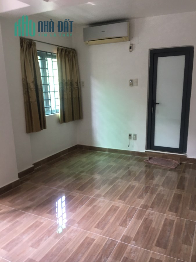 Cho thuê gấp Nguyên Lầu 1 chung cư tầng trệt Nhiêu Tứ, P.7, Phú Nhuận