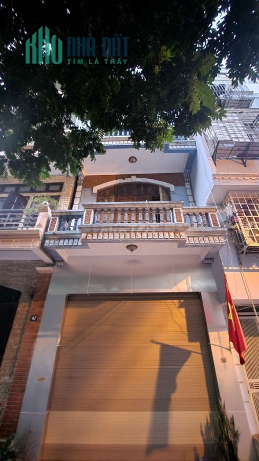 Bán Nhà 3 tầng Ngọc Lâm 54m2 sổ đỏ chính chủ, đường to