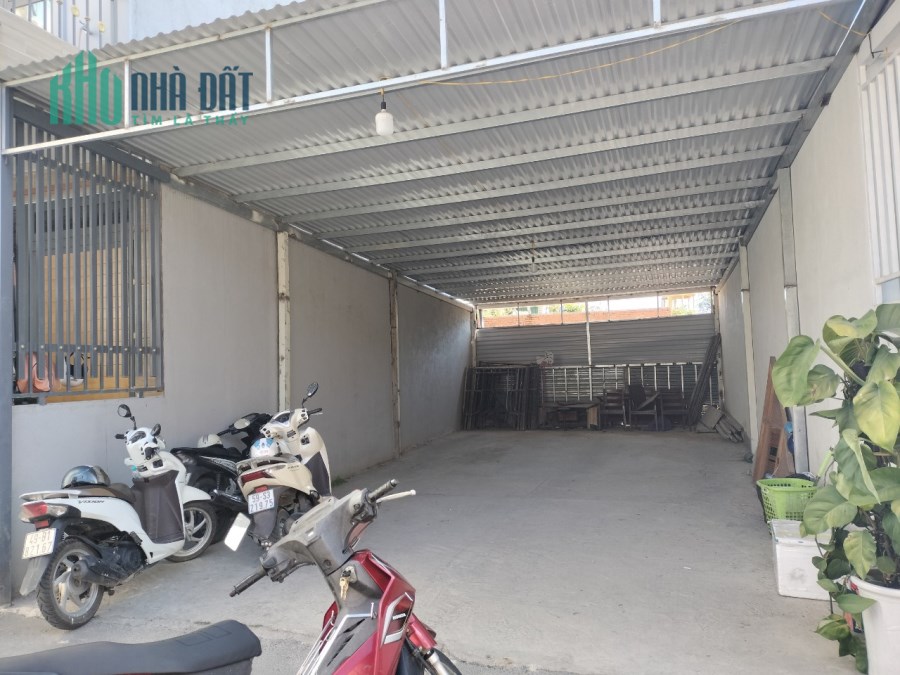 ( Hàng Hiếm ) Cần bán gấp lô đất liên kế đẹp đường Trần Quý Cáp, Đà Lạt giá 6 tỷ