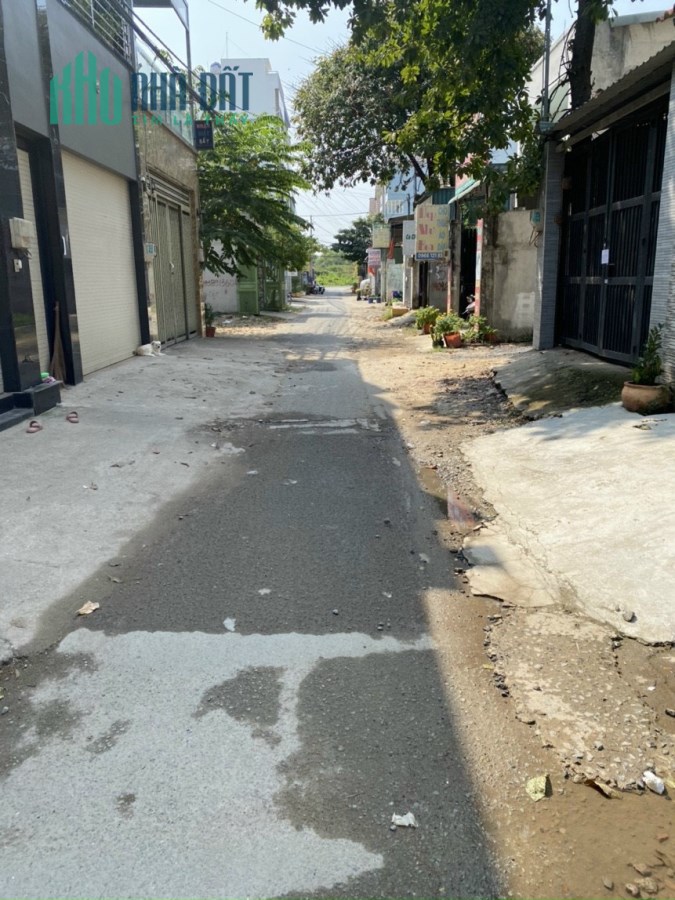 Lô đất hẻm 55 Lò Lu trường thạnh, DT 200m vị trí đẹp giá tốt