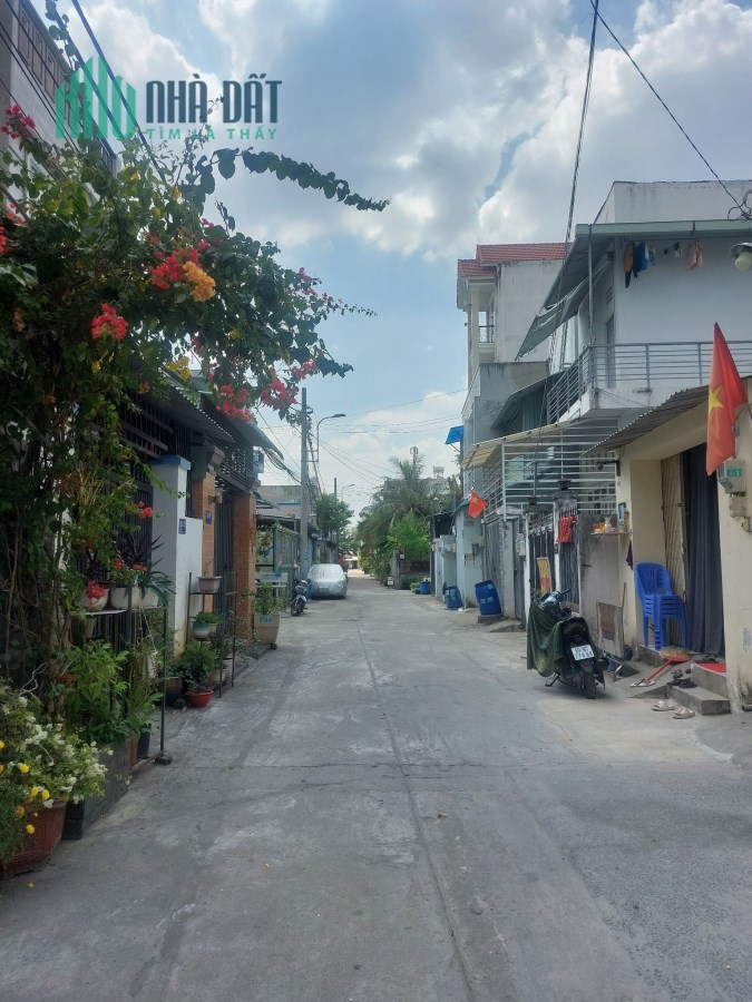 bán gấp nhà đường 160, 2tầng lô góc, hẻm nhựa 5m, 4.5x12.5m , tăng nhơn phú a.