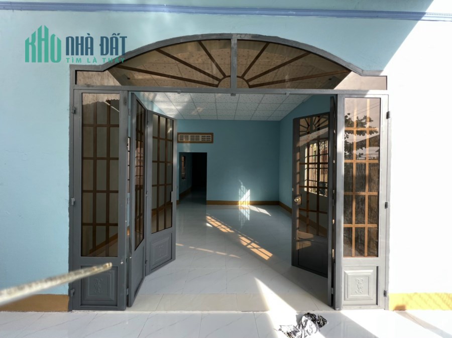 Nhà đẹp Ninh Sơn, Tp. Tây Ninh, đường nhựa 10m, 6x29 ODT, cách chợ 200m, giá 2 tỷ