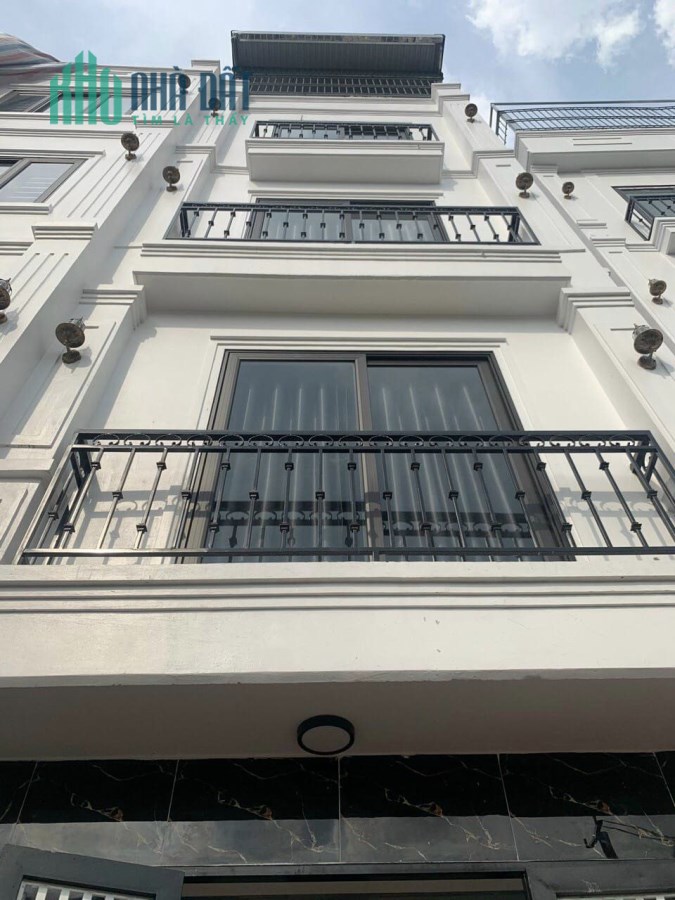 Bán nhà Giáp nhị, Hoàng Mai 35m*5Tầng giá 3.3 Tỷ