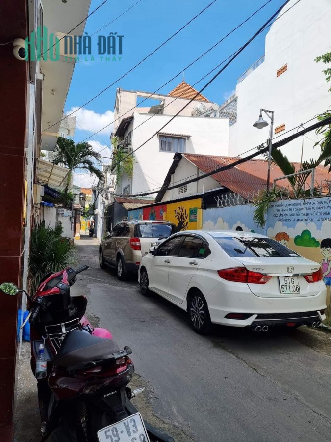 HẺM Ô TÔ,
NGANG KHỦNG 11M, 2 TẦNG,  NGUYỄN VĂN  ĐẬU P5 BÌNH THẠNH