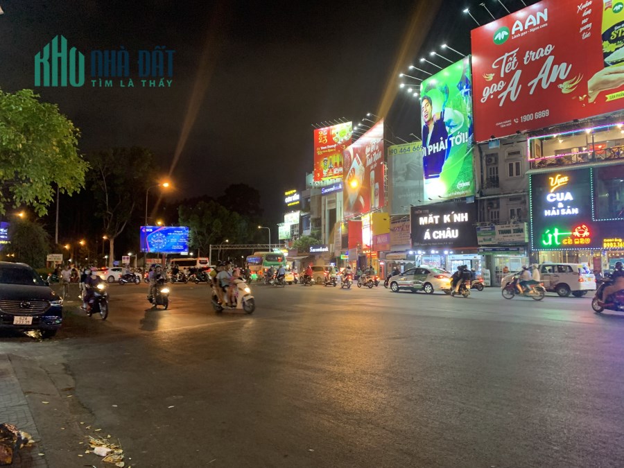 Bán toà nhà MT Nguyễn Thị Minh Khai, 6.7x21m, 10 tầng, cho thuê 2 tỷ, 82 tỷ