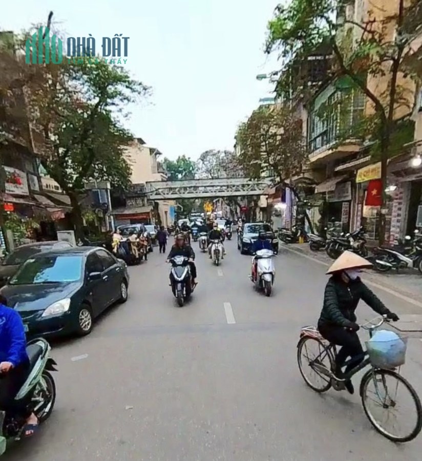 CHÍNH CHỦ NHỜ BÁN GẤP CĂN NHÀ PHỐ HÀNG GIẤY QUẬN HOÀN KIẾM HÀ NỘI 0913032481