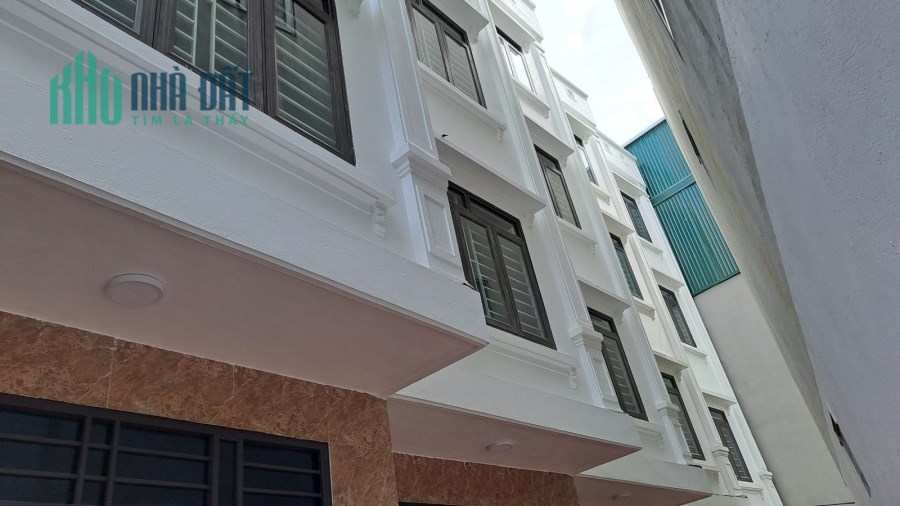 BÁN NHÀ 4 TẦNG HÀ ĐÔNG CÁCH ĐƯƠNG OTO 20M 
VỊ TRÍ ĐẸP NHÀ Ở THOÁNG MÁT