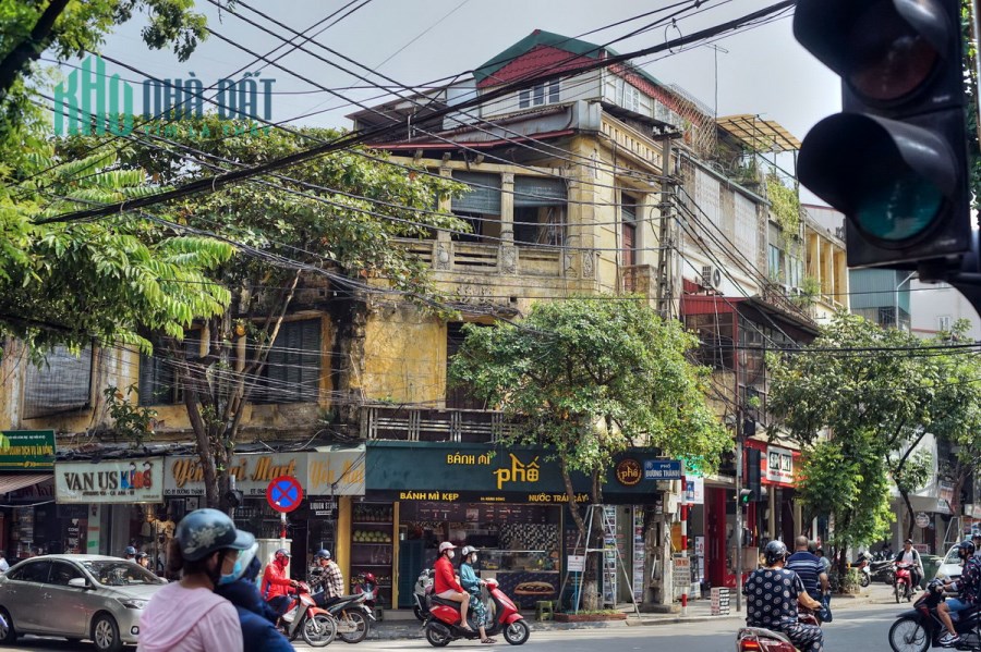 Bán nhà mặt phố Hàng Bông, Hoàn Kiếm, vị trị cực đẹp, mặt tiền rộng, 282m, 98 tỷ