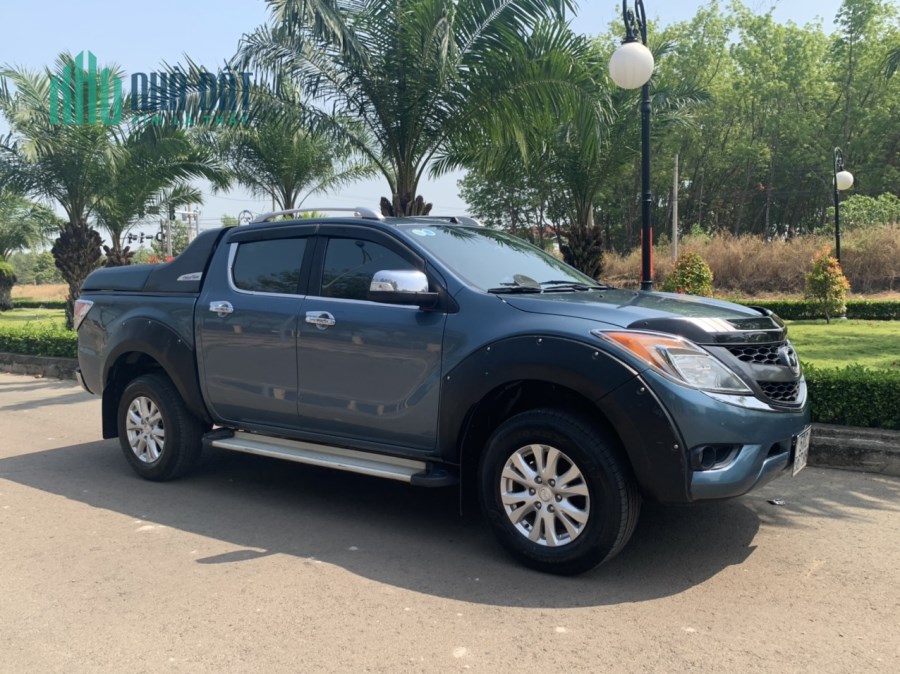Chính chủ cần bán xe BT50 bs 51C 567.88 cuối năm 2015.