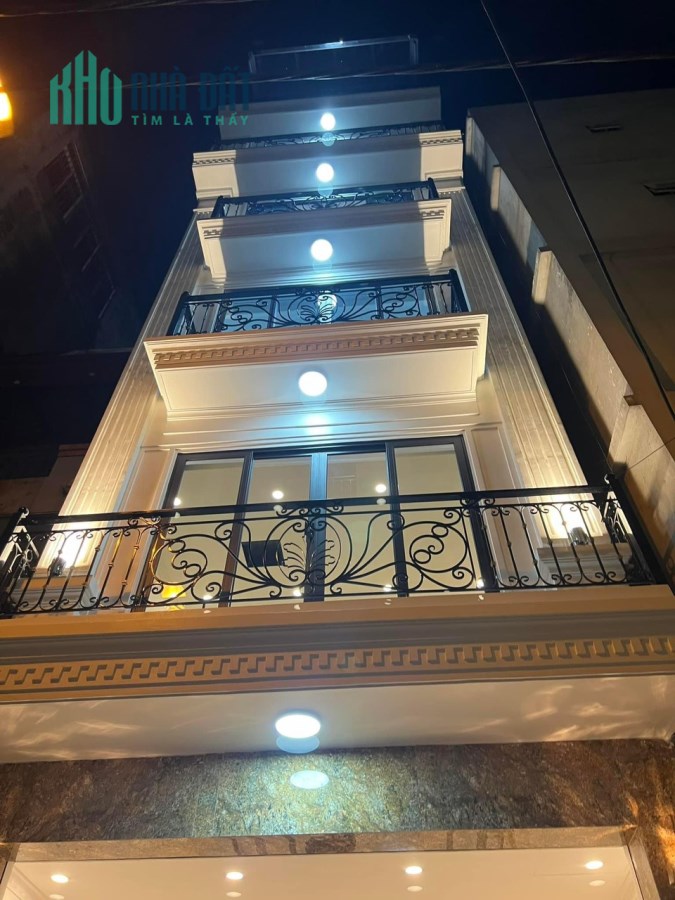 NHÀ SIÊU ĐẸP YÊN HÒA 70mx7 tầng-7PN thang máy-ô tô vào nhà-ngõ thông-Kinh doanh đỉnh.