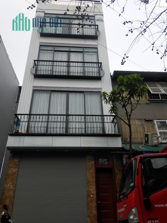 Nhà phân lô ô tô đỗ cửa vào nhà 60m, 4 tầng MT 5m giá 9 tỷ KĐT Tây Nam Linh Đàm, Hoàng Mai