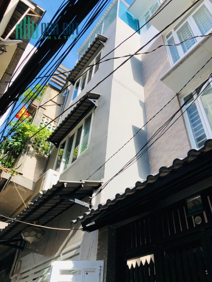 QUẬN 5 TRẦN HƯNG ĐẠO SÁT MẶT TIỀN 40M2 4TẦNG MỚI XINH  HẺM THÔNG TỨ TUNG  CHỈ HƠN 8 TỶ