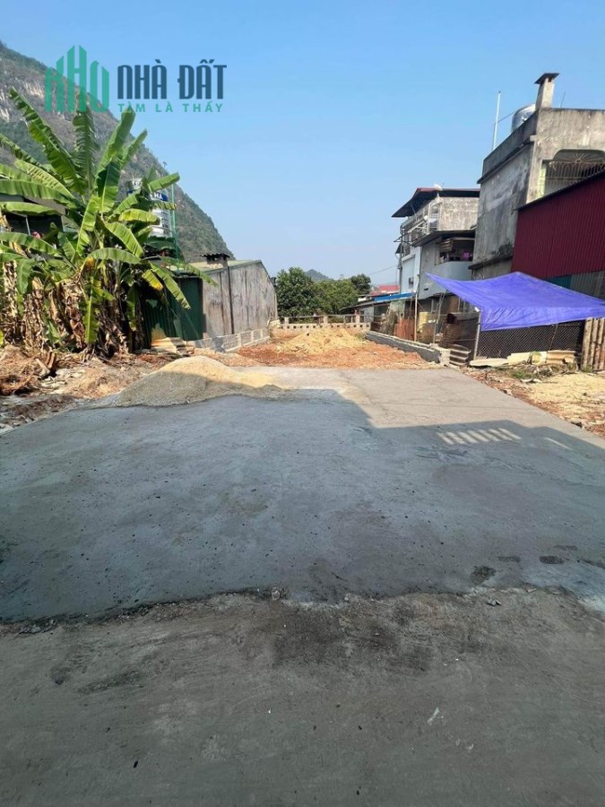 Chính chủ cần bán lô đất tại Ngã 3 Quang trung -  ngõ 487- Tổ 9 -  Quang Trung – TP Hà Giang – Hà