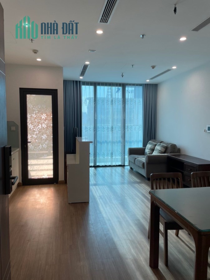 cho thuê căn 2 ngủ chung cư SKy Lake Phạm Hùng. đồ cơ bản