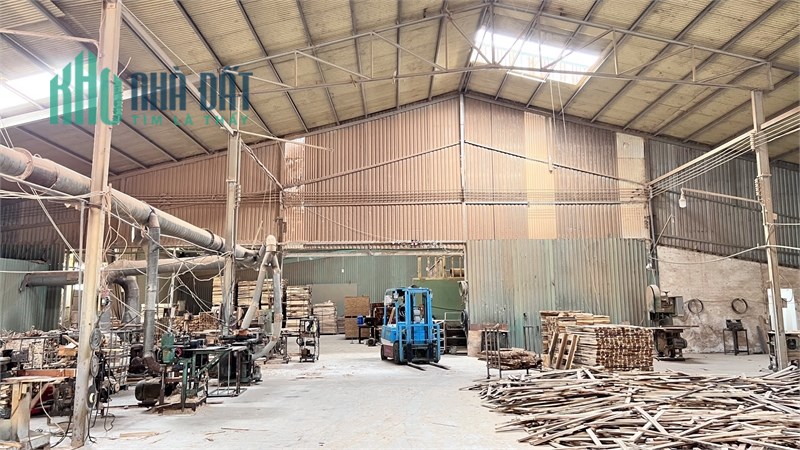 nhà xưởng xã HN3 cho thuê Mt ngang 55m phù hợp sản xuất các ngành nghề Gỗ, kho bãi.