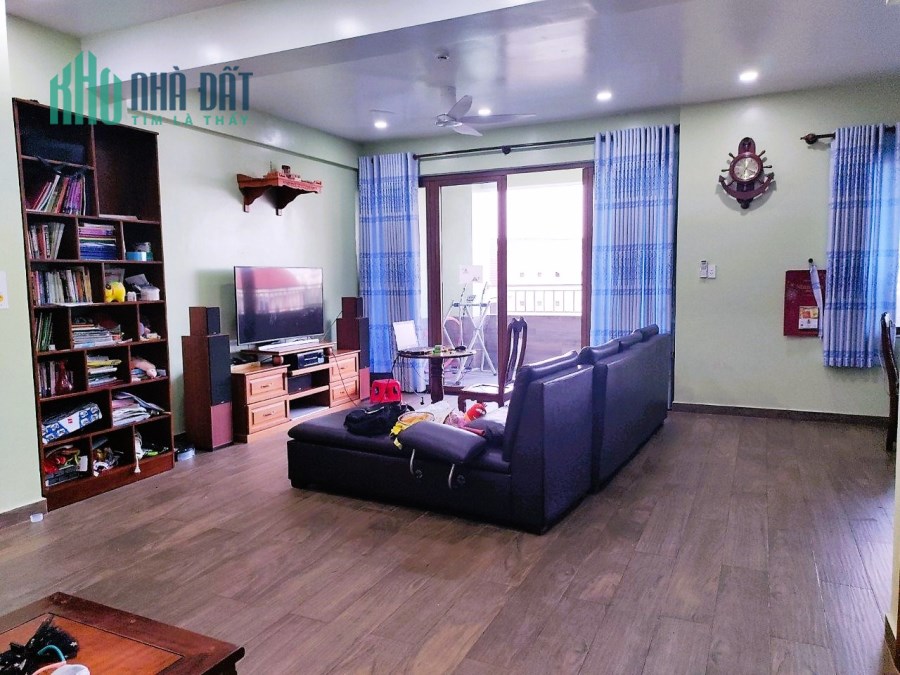 Bán căn hộ 3PN 157m2 full nội thất cao cấp chung cư Linh Tây Tower