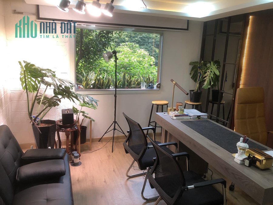 Bán nhà lô góc Lãnh Binh Thăng - Ba Tháng hai, DT: 4.5x15m, 6 Tầng, 15.2 tỷ
