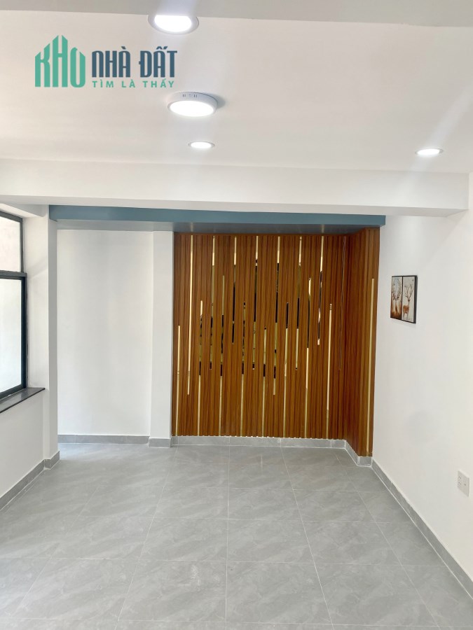 Nhà mới 4 tầng gần đường Phạm Hùng P4Q8 4.99 Tỷ (Thương Lượng)