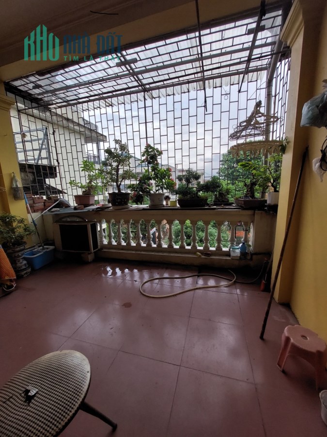 Quá Rẻ! Bán Nhà Khuất Duy Tiến cách Ô TÔ 20m, Nhà Đẹp 47m2, MT 4.3m Nhỉnh 5 Tỷ Lh 0969356066