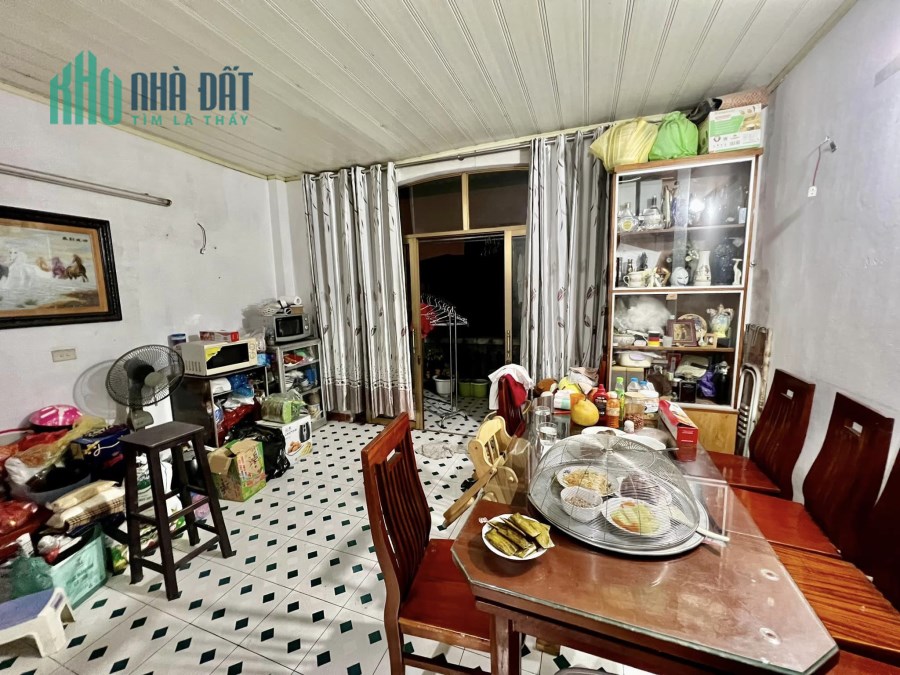Bán nhà phố Lý Nam Đế, Hoàn Kiếm, lô góc, phân lô, ô tô đỗ cửa, 40m, 5 tầng, 9,8 tỷ