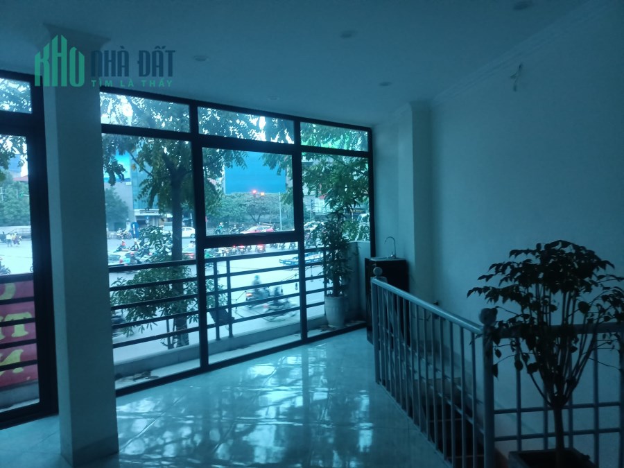 Cho thuê căn hộ gần phố Huế Hai Bà Trưng 60m2 x 4 tầng giá 50 triệu