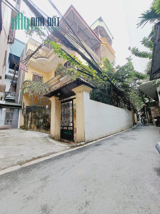 Bán nhà LÔ GÓC Ngọc Lâm, Long Biên, 3 tầng x 90m2, Ngõ THÔNG, gần PHỐ. ĐT. 0983311014