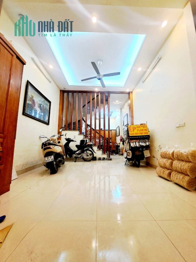 Phân lô Vương Thừa Vũ 48m 5 tầng, ngõ thông, KD, 10m Ô tô. Chỉ 5.65 tỷ